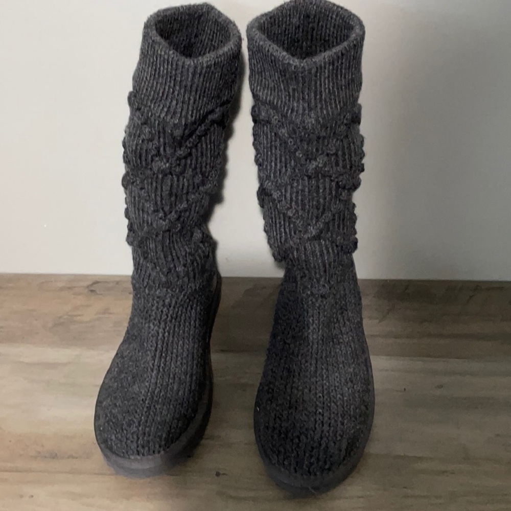 Ugg Classic Argyle Knit Boots Size 7
